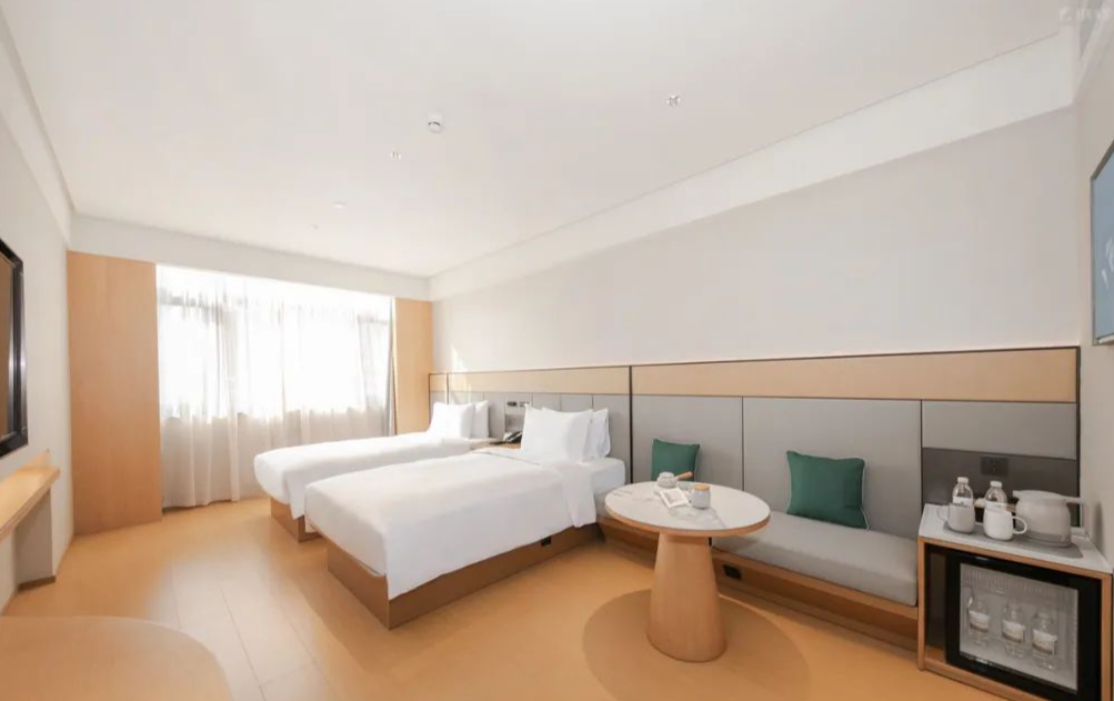 酒店安全管理核心指南:13 个关键要点(含日常排查 + 应急应对 + 通用规则)